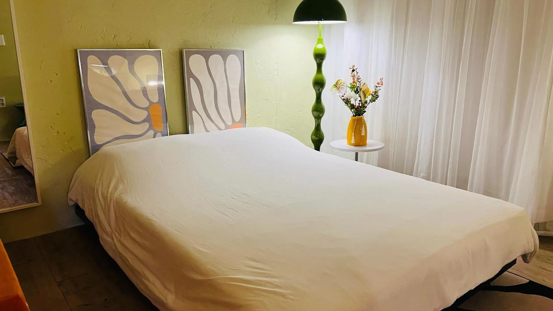 Apartman Villasis - Our Oasis In Hot Hongdae 301 Or 401 Szöul